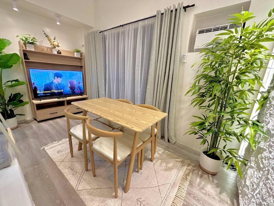 Modern Studio By Airport & Malls Appartement Davao City Buitenkant foto