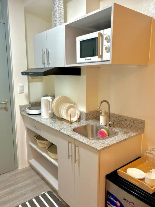 Modern Studio By Airport & Malls Appartement Davao City Buitenkant foto